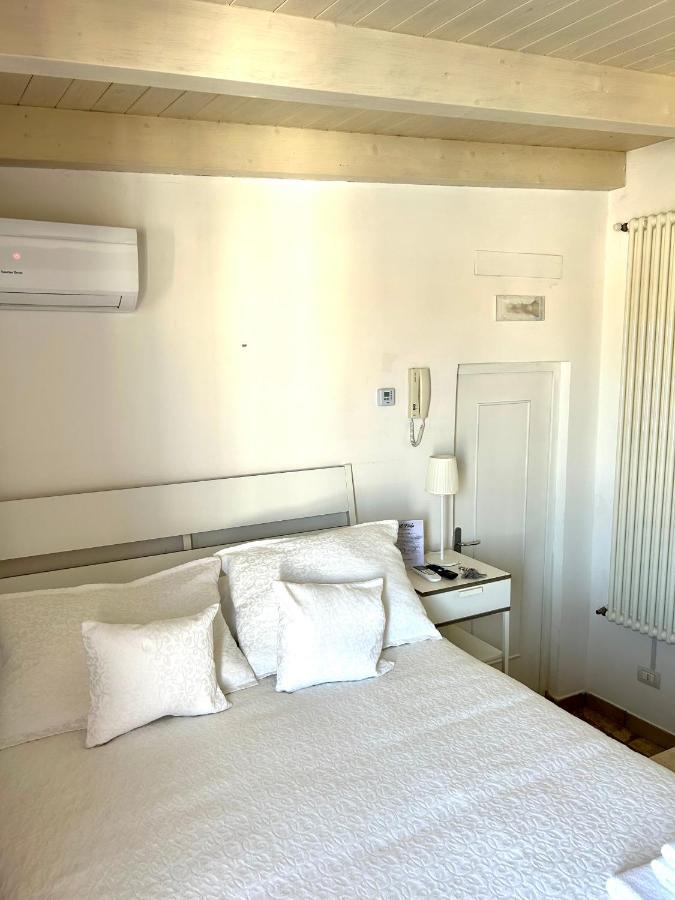 Il Nido Hotel Castellana Grotte Bagian luar foto